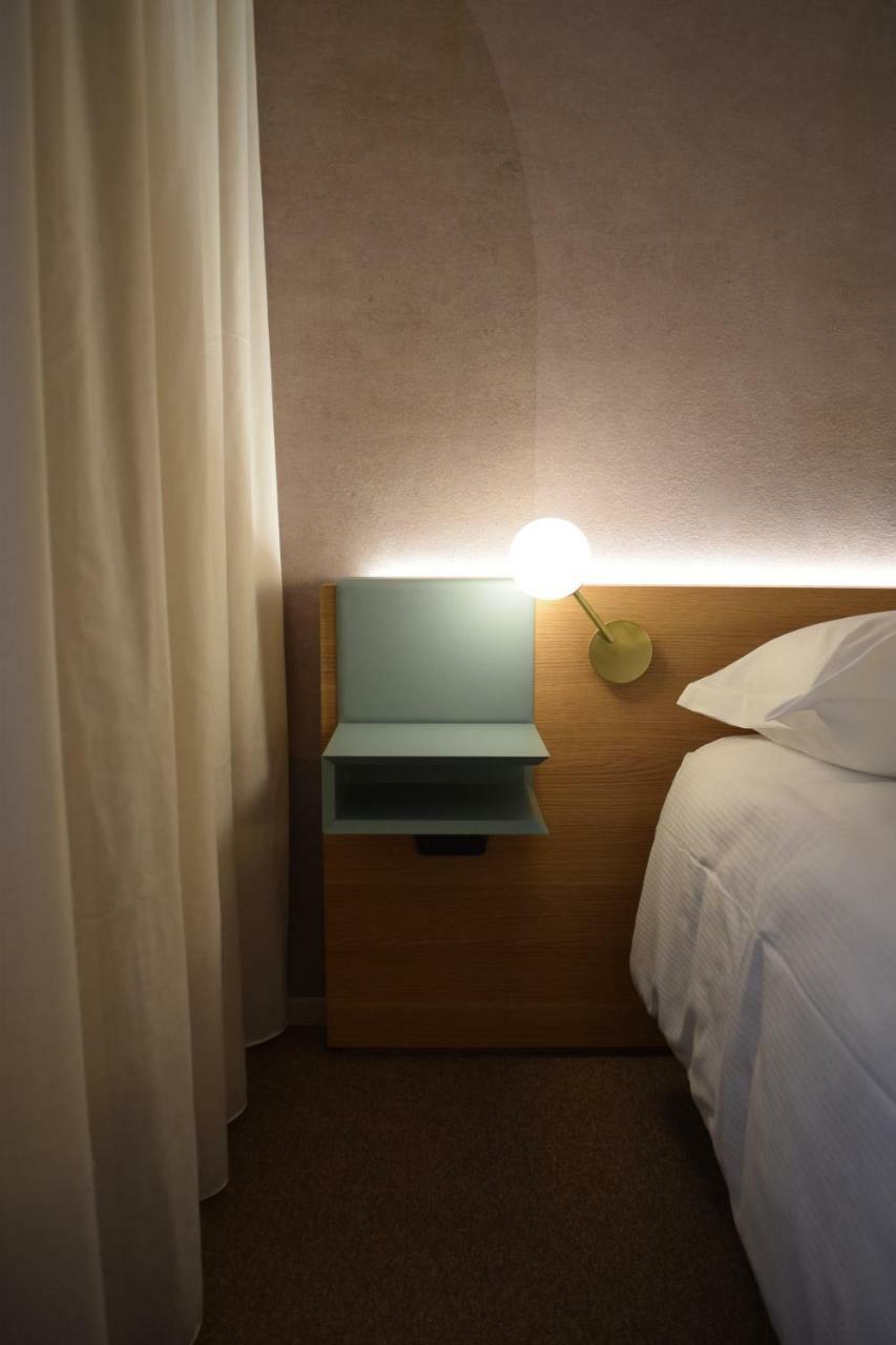 Garden Hotel อาเรซโซ ภายนอก รูปภาพ